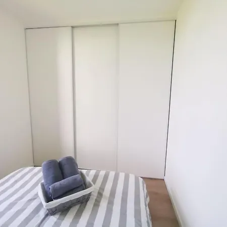 Le Mediterraneen *t2 Apartament Lourdes